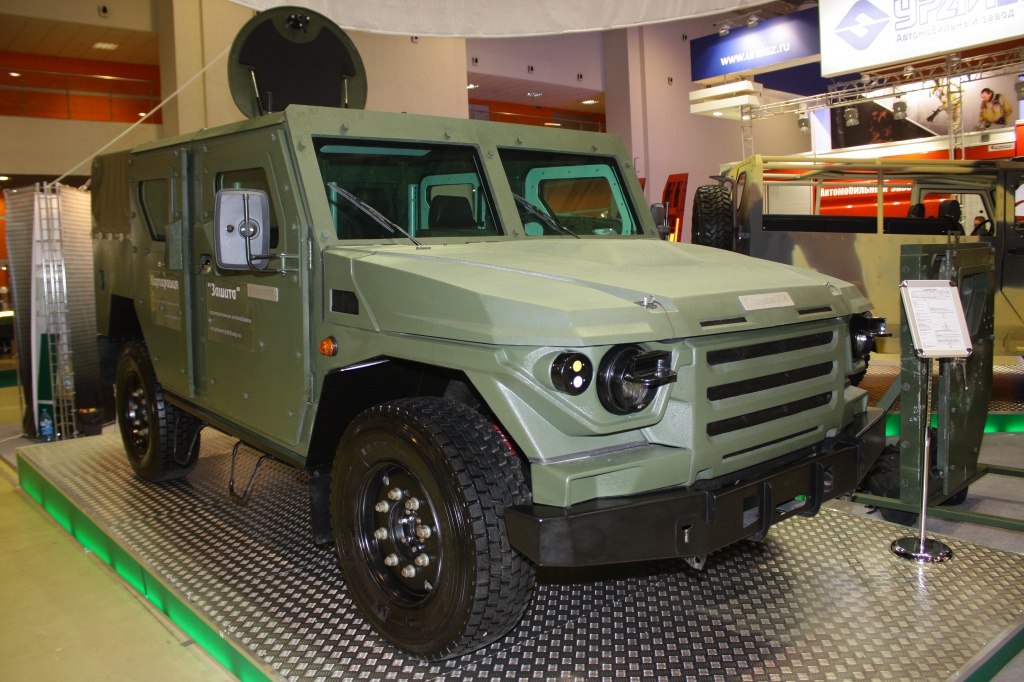 Российский бронированный автомобиль для специальных служб и армии на выставке «Интерполитекс-2011»