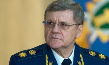 Совет Федерации переназначил Чайку на пост генпрокурора 
