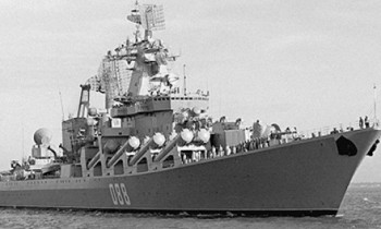Ракетный крейсер «Маршал Устинов» заменит «Москву» на Черном море