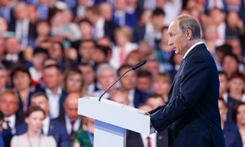 Путин назвал «Единую Россию» точкой сборки страны 